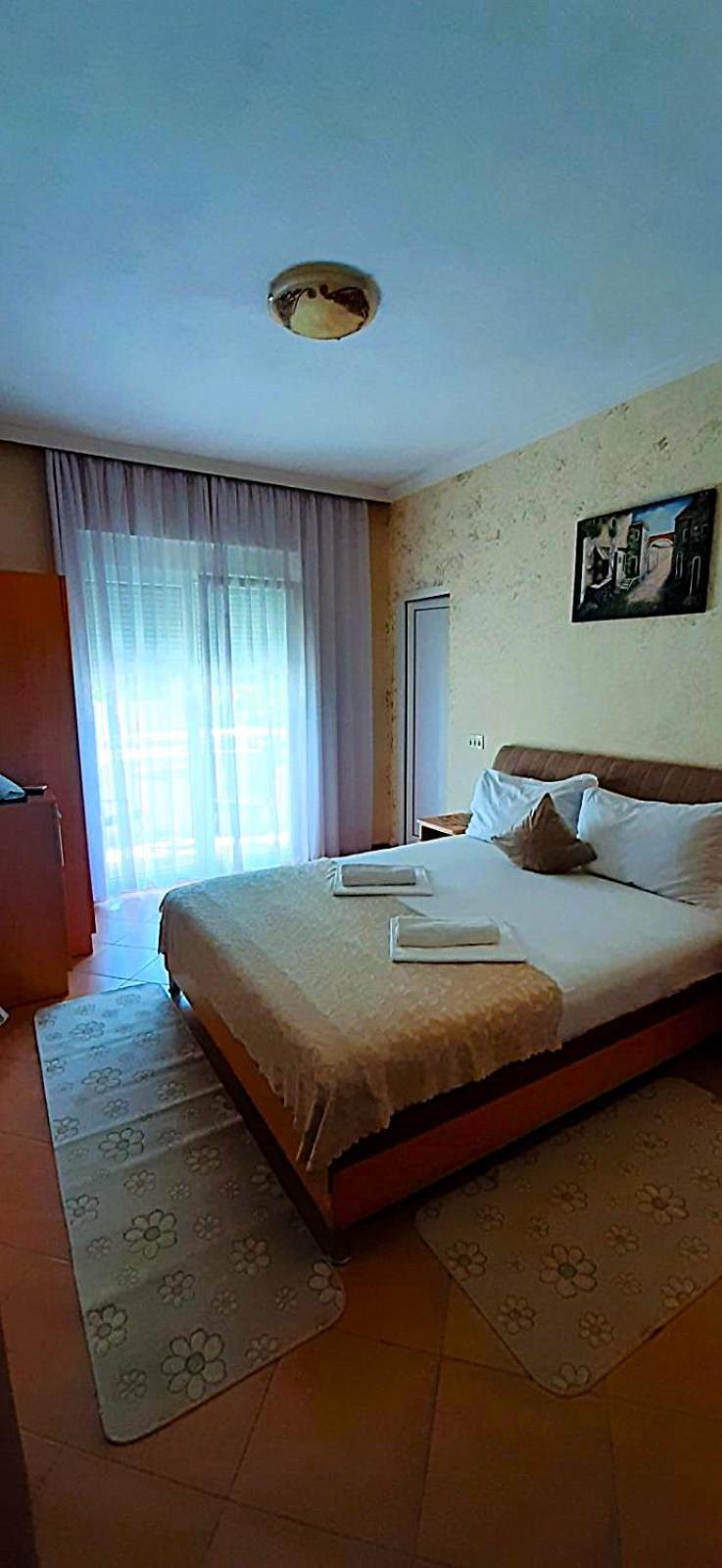 Apartmants Elisa Улцинь Екстер'єр фото